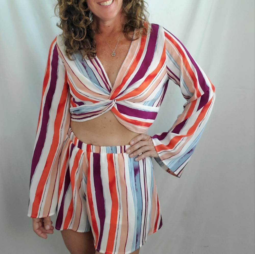 Peach Love retro style 2 piece striped short set